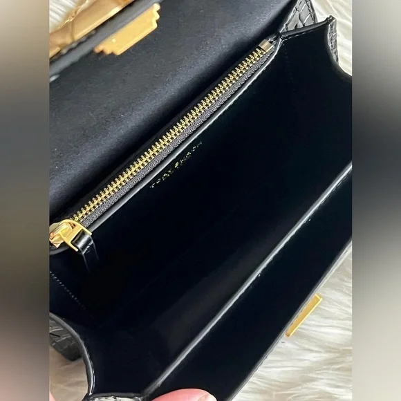 💰SOLD - 77044 - Tory Burch Eleanor Embossed Small Convertible Shoulder Bag - Picture 9 of 14